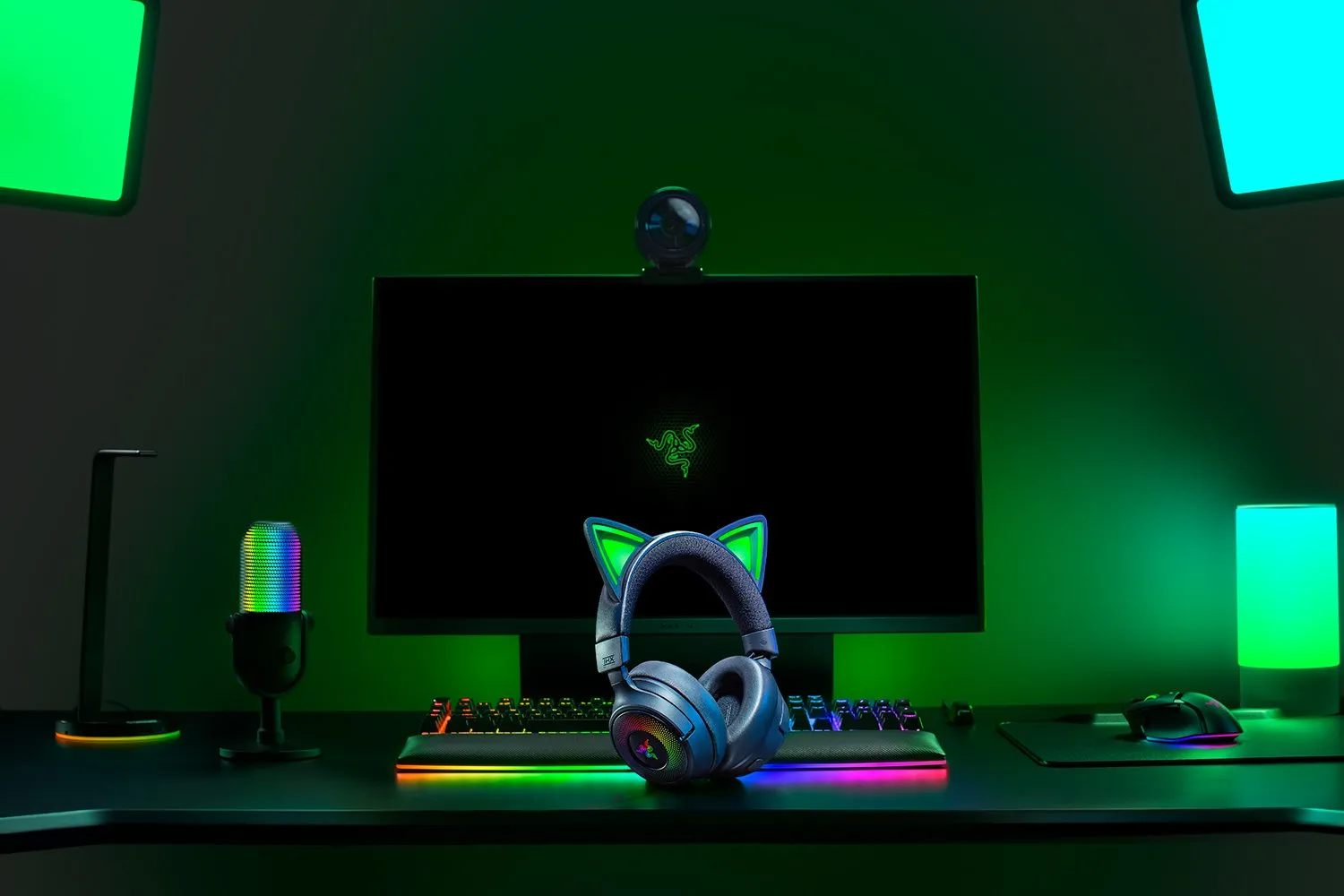 סגנון וביצועים ללא פשרות עם Razer Kraken Kitty V3 Pro