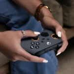 ⁦בקר אלחוטי אפור – SCUF INSTINCT PRO For Xbox/PC⁩ – תמונה ⁦7⁩