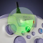 ⁦בקר חוטי TURTLE BEACH REACT-R Controller – לבן-סגול⁩ – תמונה ⁦2⁩