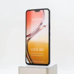⁦סמארטפון vivo V23 5G בצבע שחור חלל⁩ – תמונה ⁦2⁩