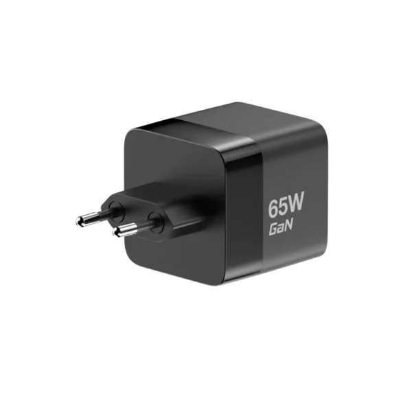 מטען קיר עם כבל נשלף MWC65RC בצבע שחור מבית MIRACASE