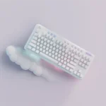 ⁦מקלדת גיימינג אלחוטית לבנהLOGITECH G715 Tenkeyless⁩ – תמונה ⁦2⁩